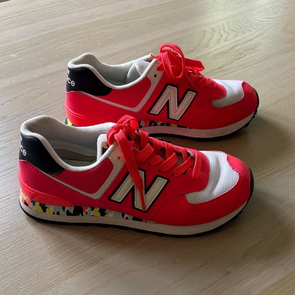 New Balance Sneakers in Red Colorful Camo